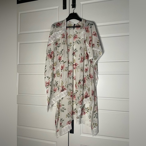 Torrid Floral and Crochet Sheer Shawl Wrap - Picture 1 of 6